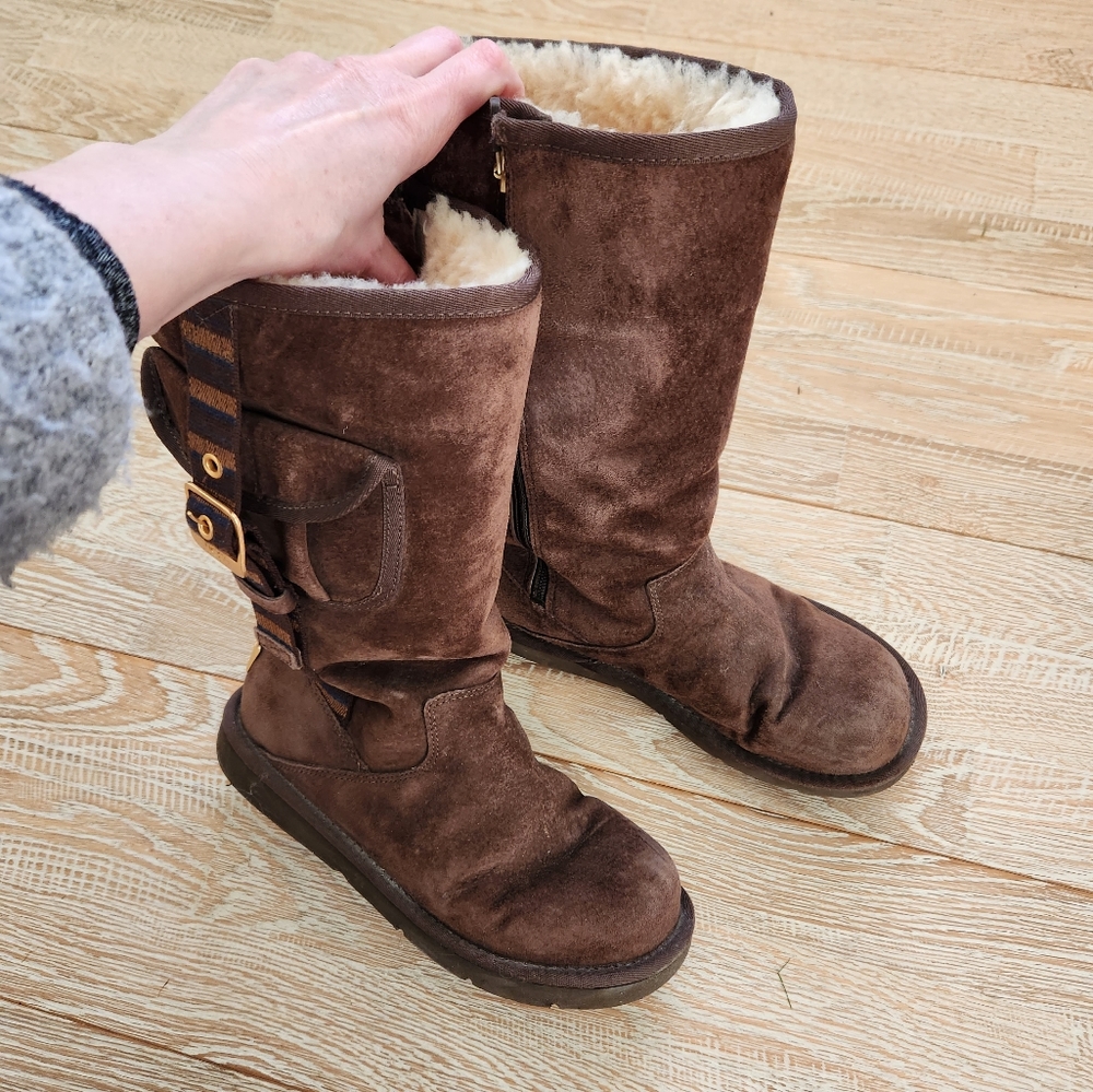 Limited edition uggs - Picture 3 of 7